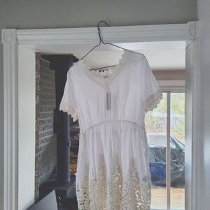 Elegant White Lace Dress